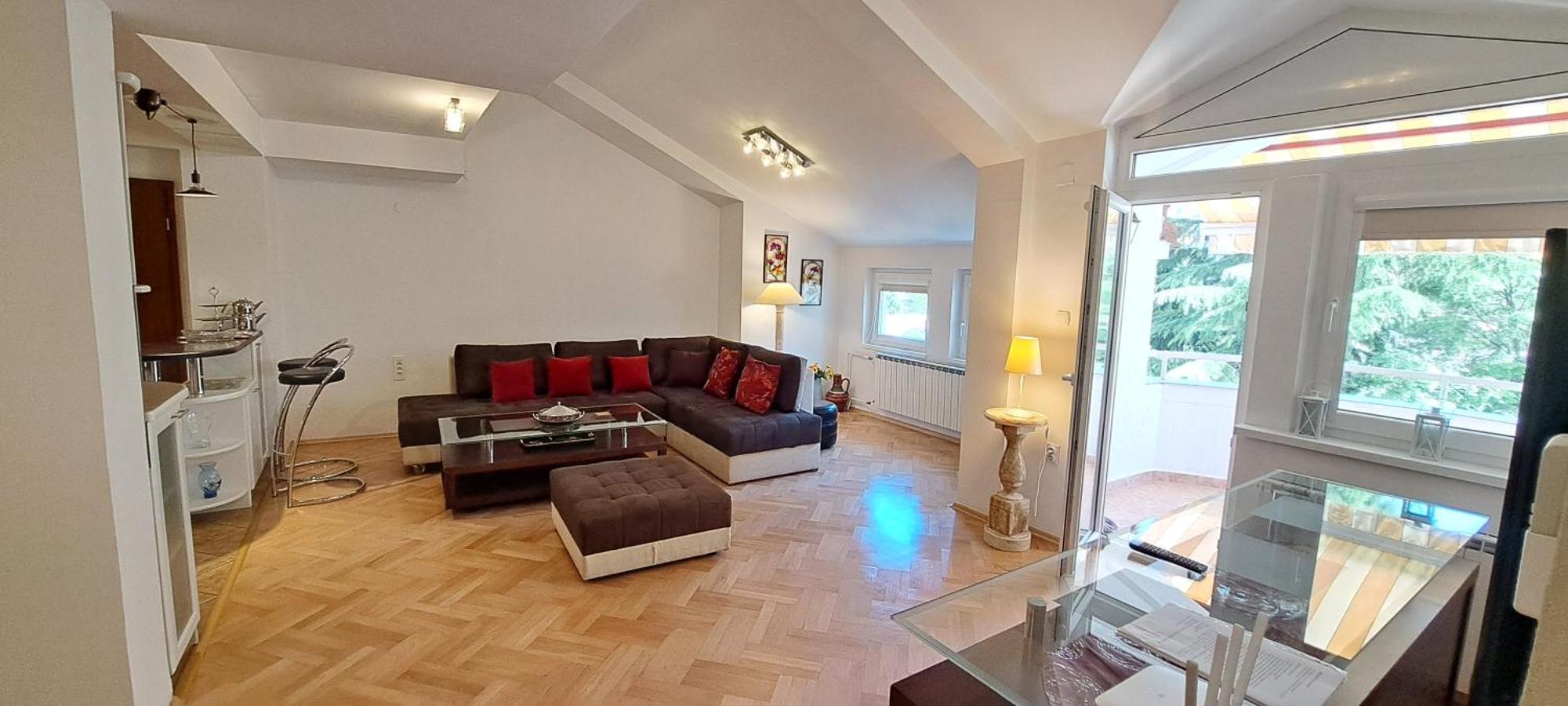 Central Skopje Duplex Apartment 外观 照片