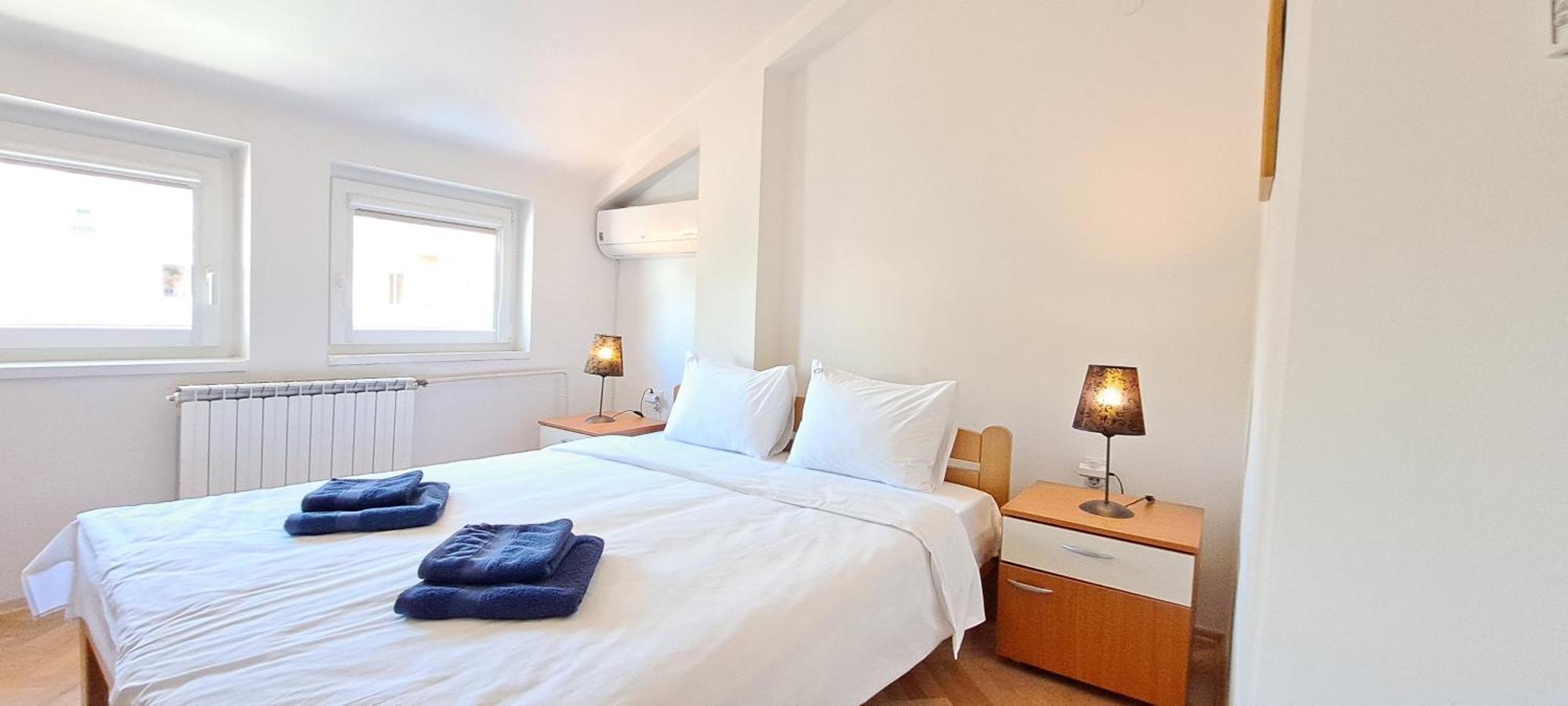 Central Skopje Duplex Apartment 外观 照片