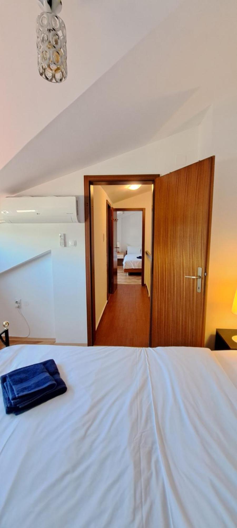 Central Skopje Duplex Apartment 外观 照片